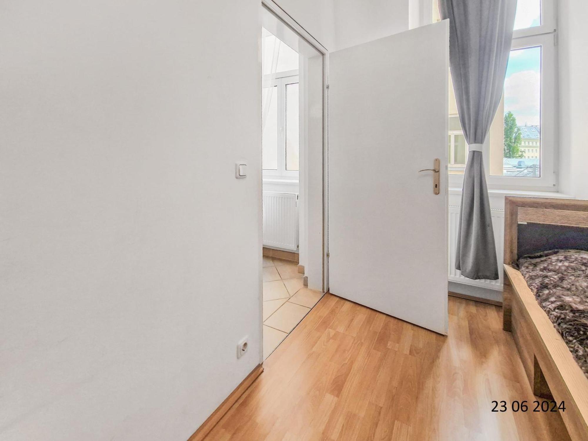 Elegant Three-Bedroom Suite Vienna Exterior photo