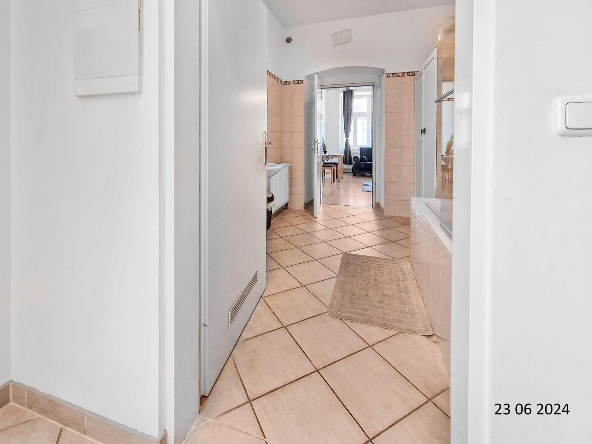 Elegant Three-Bedroom Suite Vienna Exterior photo